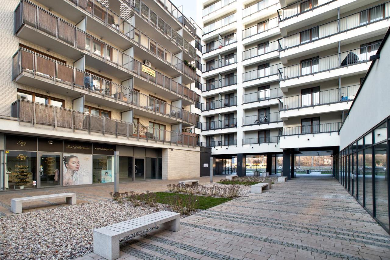 Wolska Serviced Apartments Варшава Екстериор снимка