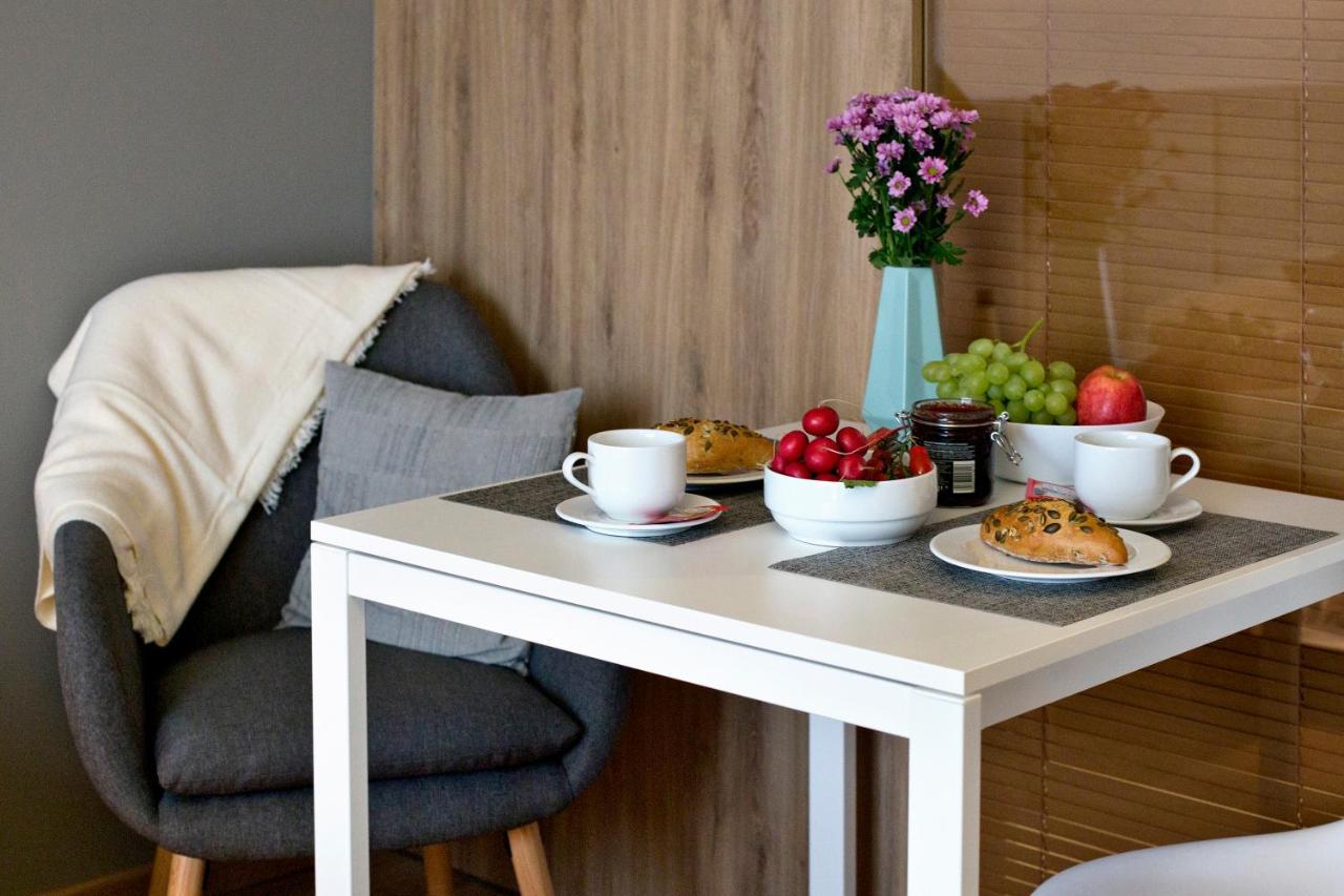 Wolska Serviced Apartments Варшава Екстериор снимка