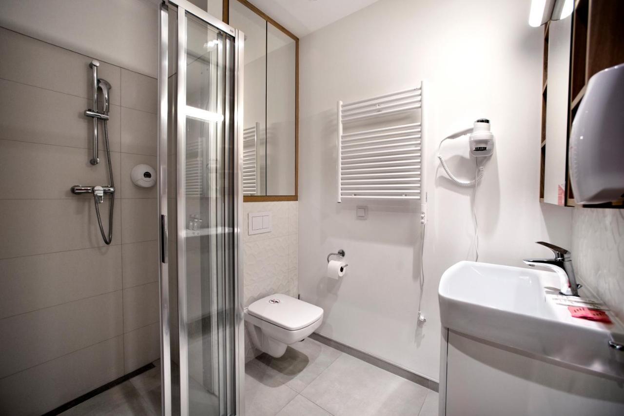 Wolska Serviced Apartments Варшава Екстериор снимка