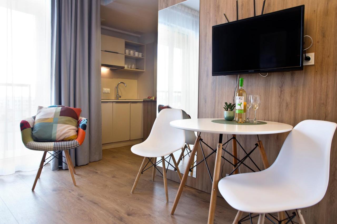 Wolska Serviced Apartments Варшава Екстериор снимка